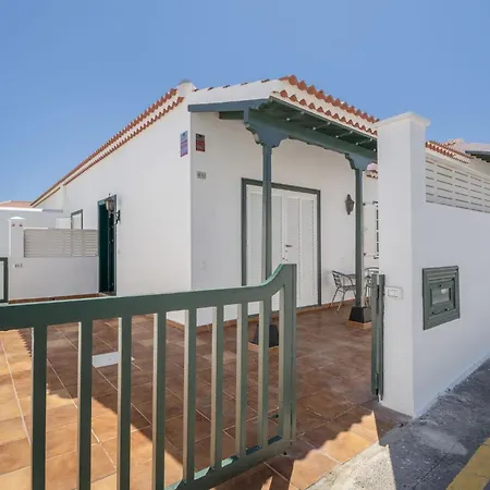 Charming In Abades, Spain - Perfect Family Retreat Maison d'hôtes 4*