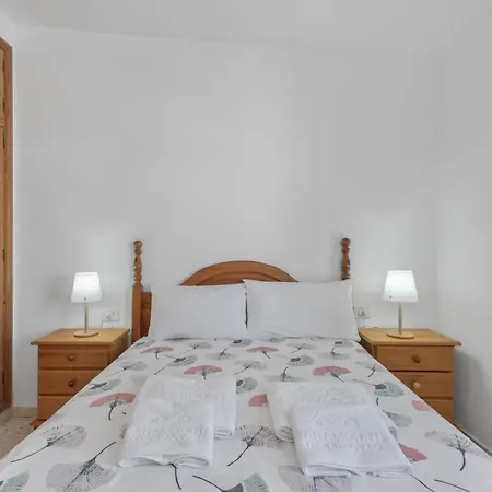 Charming In Abades, Spain - Perfect Family Retreat 4*